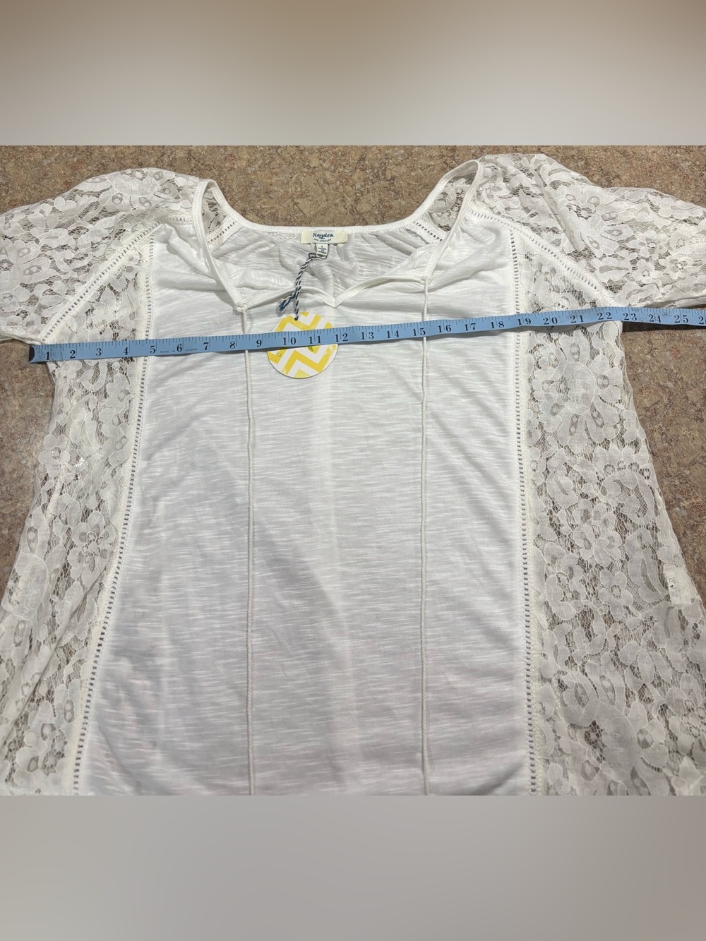 Hayden White Lace-Sleeve V-Neck Tunic - Picture 3 of 5